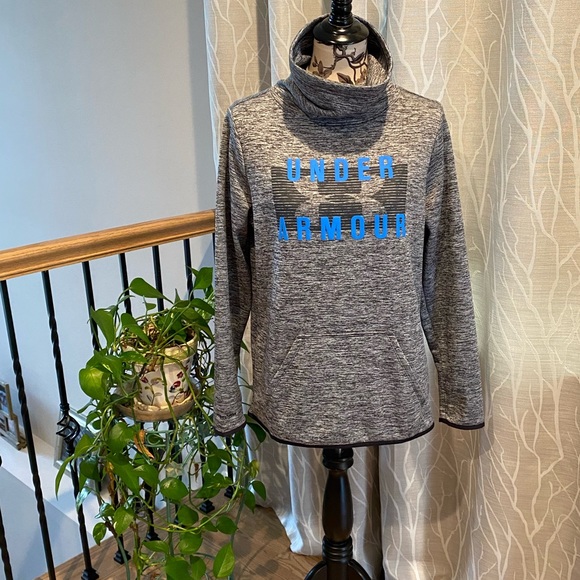 Under Armour Fleece Funnel Neck Cold Gear Top - Picture 5 of 5